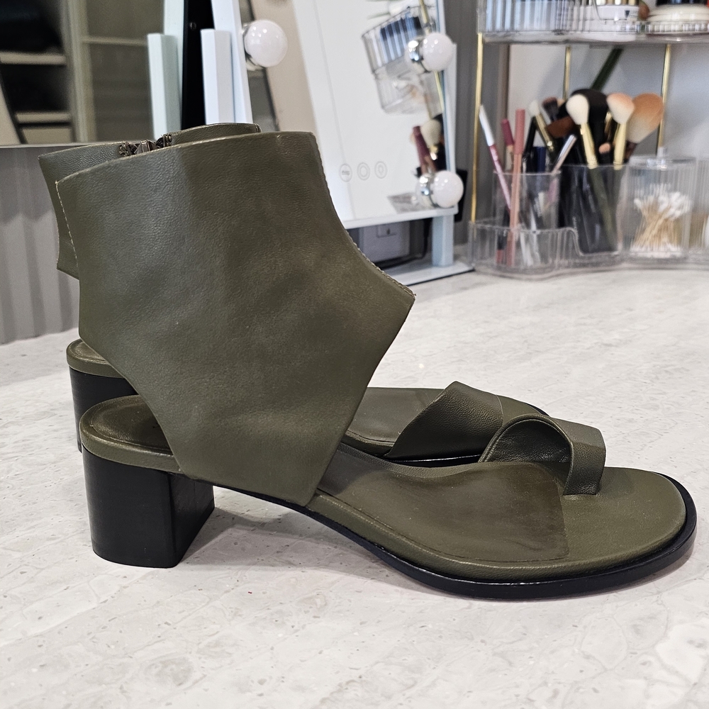 Vince Olive Green Open-Toe Block Heel Sandals - Picture 2 of 7